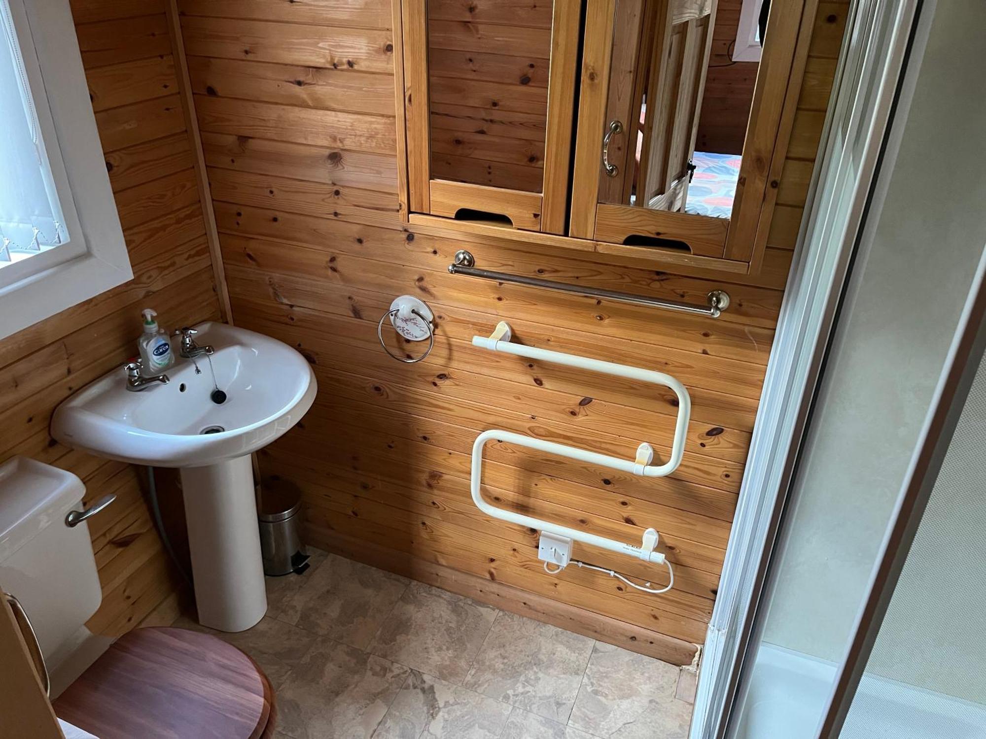 Wye View Lodge, Hay View * Hereford